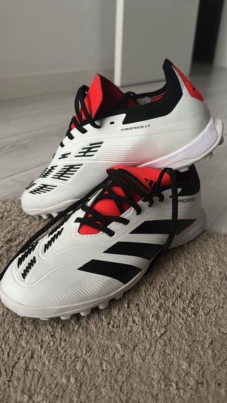 Zapatillas Adidas Predator Multitacos Blancas