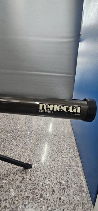 Pantalla Proyección Enrollable Soporte