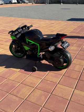 Moto Eléctrica Infantil Negra y Verde