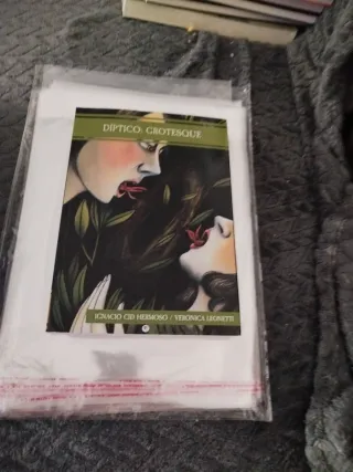 Díptico: Grotesque/Surrealiste