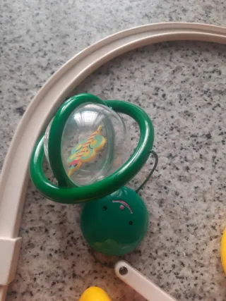 Móvil musical para cuna