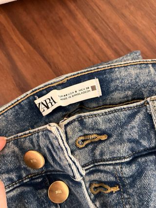 Pantalones vaqueros Zara talle alto