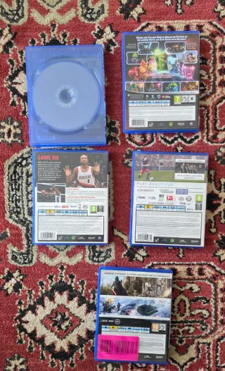 Vendo 5 jogos para a PlayStation 4