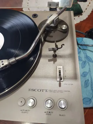 Tocadiscos Scott PS-77 XV