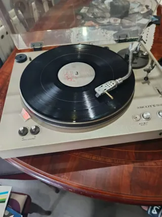 Tocadiscos Scott PS-77 XV