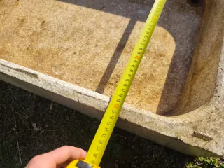 Fregadero de piedra rústico