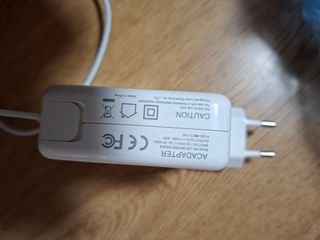 Cargador Portátil Apple No Original