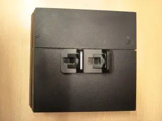 PS4 (PlayStation 4) + Mando + Cargador