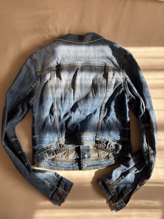 Chaqueta vaquera corta Chiripa talla 32 (XXS)