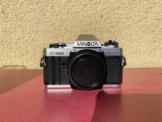 Cámara Minolta X-300 Plata y Negra