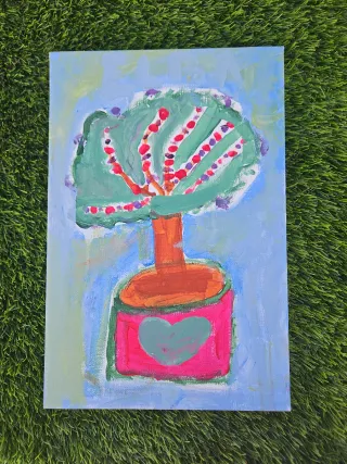 Cuadro infantil árbol pintado por niña