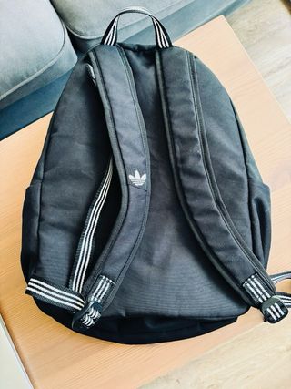 Mochila Adidas Adicolor Negra