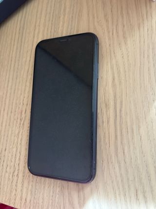 iPhone 11 Negro fundas incluidas