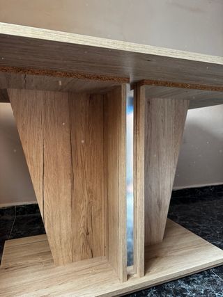 Mesa de salón madera y metal 139x90