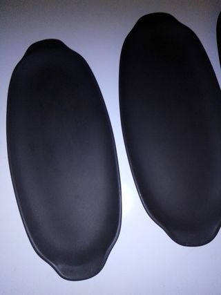 Set 4 Piatti Neri Particolari