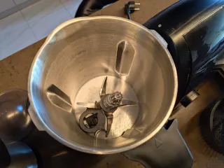 Robot Cecotec Mambo 9090