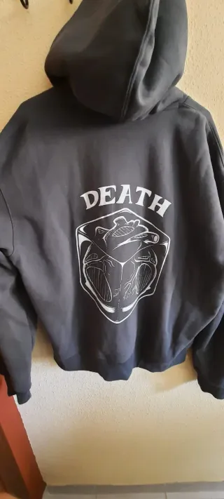 Sudadera One Piece Trafalgar Law