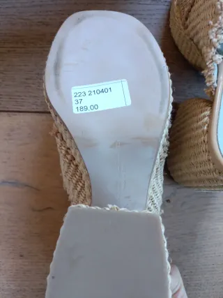 Sandalias Poesie Veneziane Beige