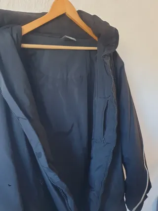 Chaqueta deportiva Nike negra