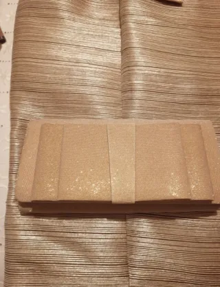 Vestido de fiesta dorado