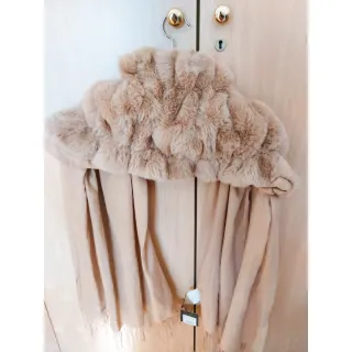 Bufanda pelo sintético beige y marrón NUEVA marca