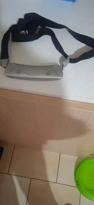 Radio portatile con tracolla