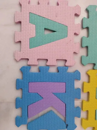 Alfombra Puzzle Letras y Números Goma EVA