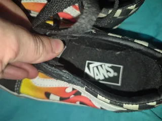 Vans Talla 30 Deportivas llamas