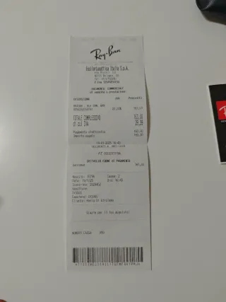 Occhiali Ray-Ban neri usati poco