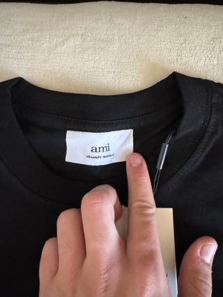 Camiseta Ami Paris Negra - Talla M
