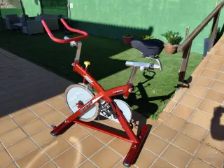 Bicicleta Spinning BH SB2 Roja