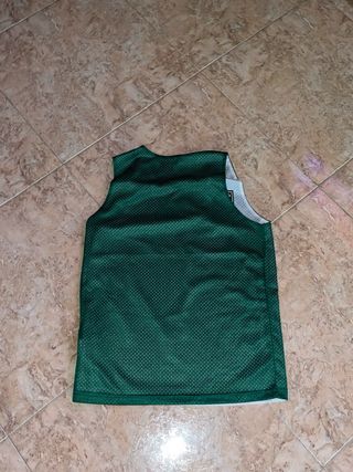 Equipación deportiva Joma verde y blanca Talla M