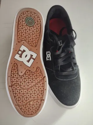 Zapatillas DC Shoes Talla 43 Negras Rojas