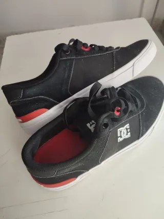 Zapatillas DC Shoes Talla 43 Negras Rojas