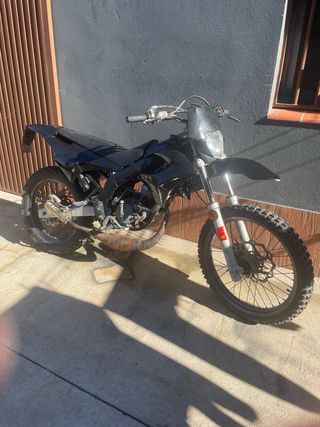 Moto 49cc marchas Derbi Denda