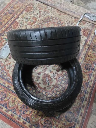 Neumáticos 225/40/18 92y