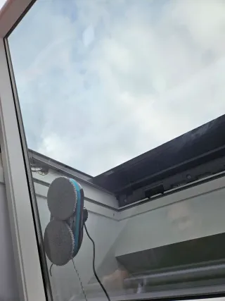 Robot Limpiacristales Conga  870