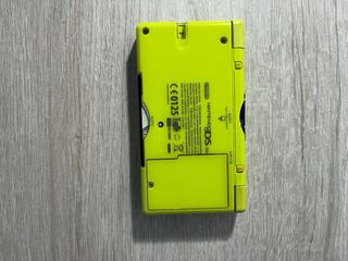 Nintendo DS Lite Verde a reparar