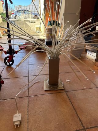 Lámpara Decorativa Plateada y Transparente