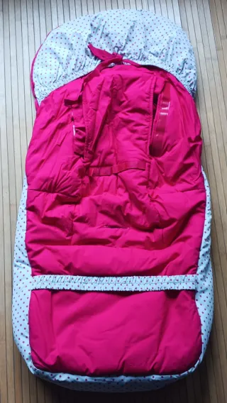 Saco Tuc Tuc bebé invierno rojo lunares