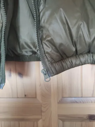 Chaqueta acolchada verde khaki