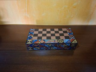 Ajedrez decorativo figuras étnicas