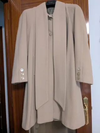 Abrigo de lana 100% beige
