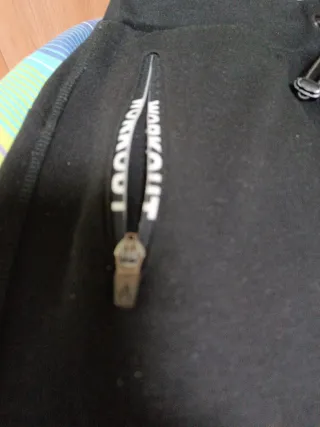 Pantalón deportivo negro