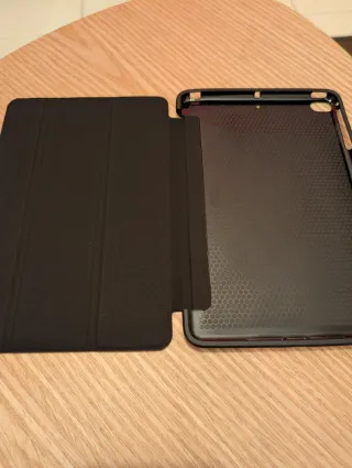 Funda negra iPad mini