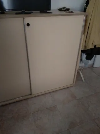 Armario de oficina beige