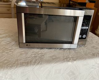 Microondas digital LG con grill