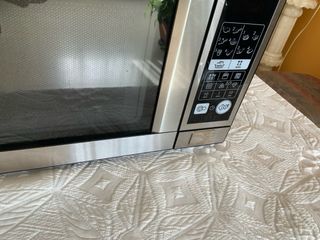 Microondas digital LG con grill