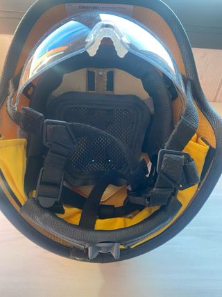 Casco bombero forestal