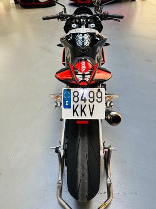 Aprilia Tuono V4 Factory 1100